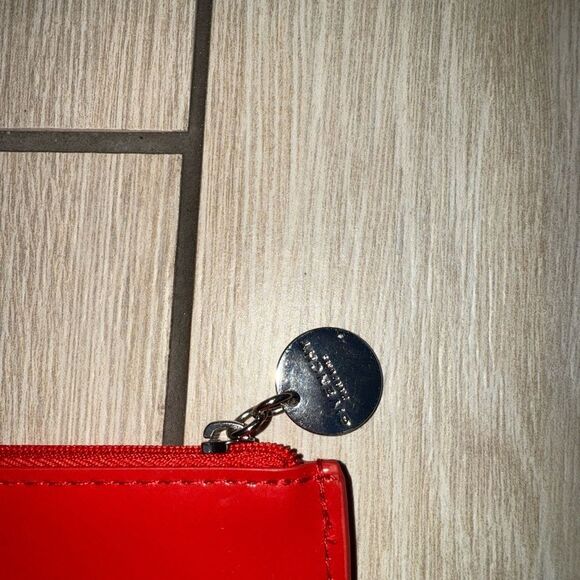 New Givenchy perfume Red Leather Pouch/ change bag - Picture 2 of 4